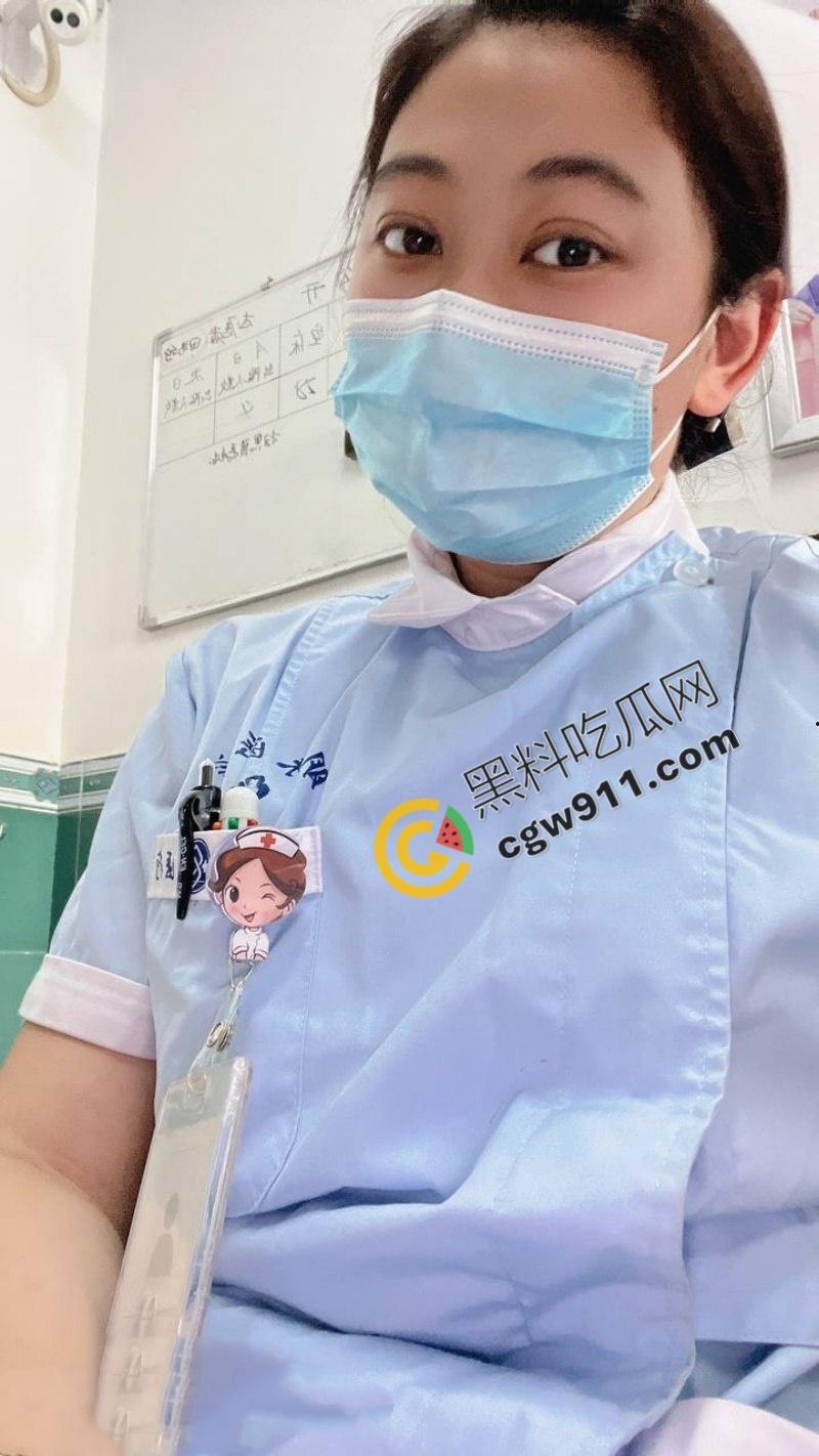 齐齐哈尔骚浪护士【王雪】约炮流出：巨乳翘臀勾魂夺魄，肉棒深吞求精液灌喉，内射小穴特写展示  第2张