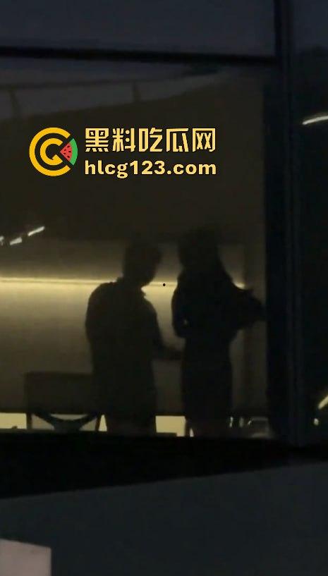 腾讯大厦38楼会议室变炮房！加班加到直接开干，楼下吃瓜群众围观全程！  第14张