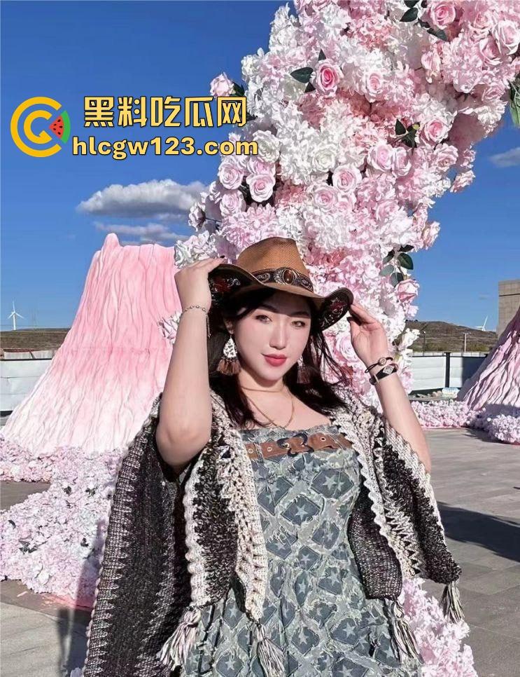 河北人民医院bbw护士【宋嘉嘉】私拍流出 巨乳肥臀 护士中的狂野尤物 用丰满征服金主！  第2张