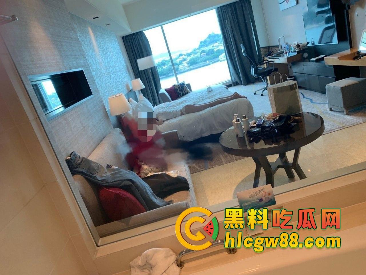 机长吃完鲍鱼不想认账？吉祥航空爆出色胆包天事件，空姐床照遭流出只因拒绝被机长白嫖！  第10张