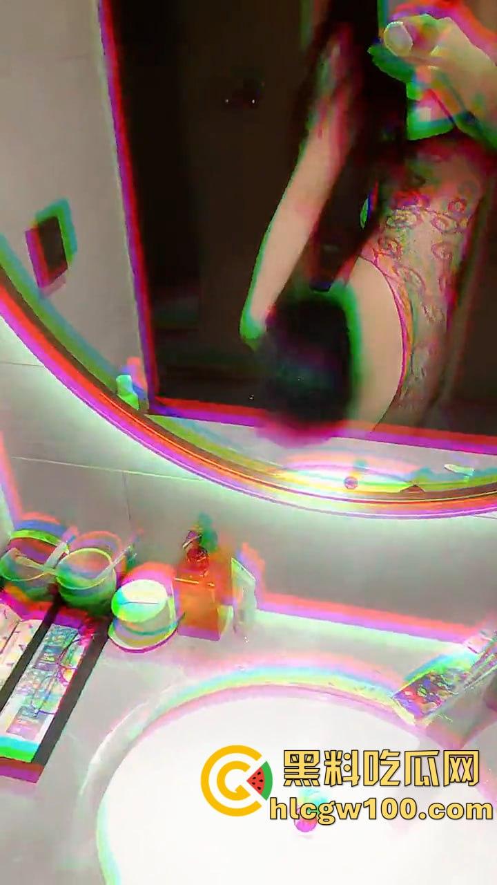 抖音TS【鱼仔】模特身材天使脸蛋竟是伪娘人妖，真的想一刀把他的大鸡巴给剁掉  第8张