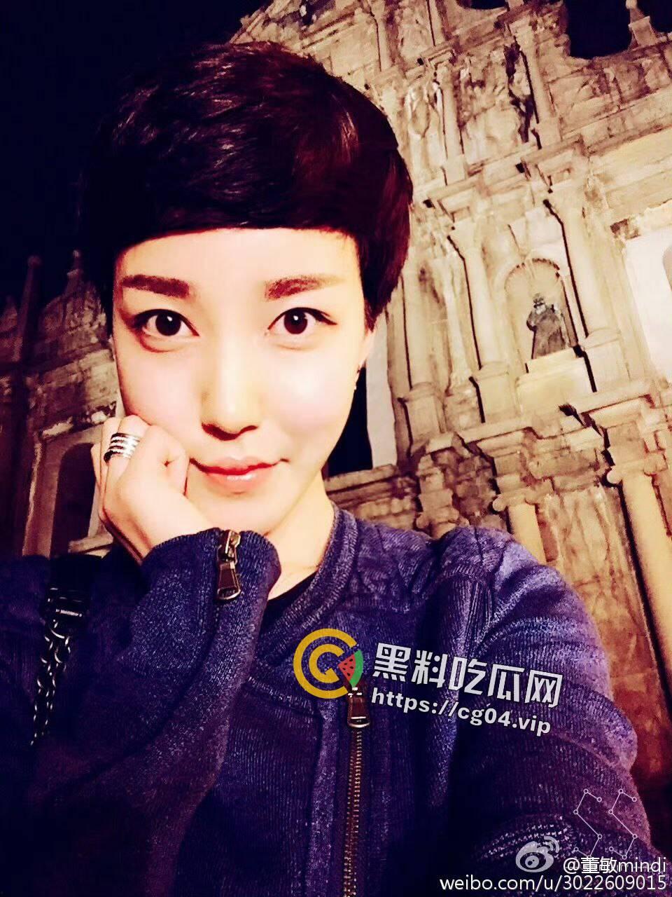 抖音百万粉丝博主【董娃娃】开盒 美腿丝袜真的顶 铁打的短发万年不变  第3张