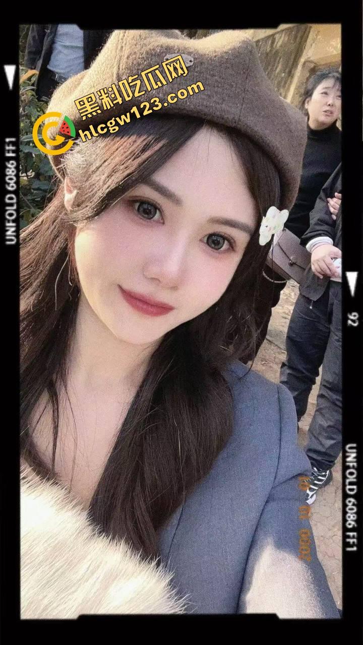 什么叫骚逼整活届的活教材？看完这位熟女的骚技，你就知道什么叫经验不是白长的！  第4张