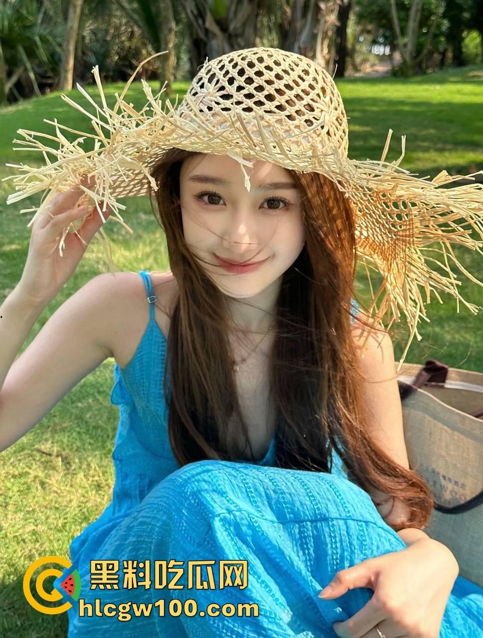 有钱人的新型乐器广州富二代脱光拜金女,屁股被敲出新节奏,这鼓质量真抗打,长得像黄渤敲得有点出戏! 第6张 有钱人的新型乐器广州富二代脱光拜金女,屁股被敲出新节奏,这鼓质量真抗打,长得像黄渤敲得有点出戏! 第6张