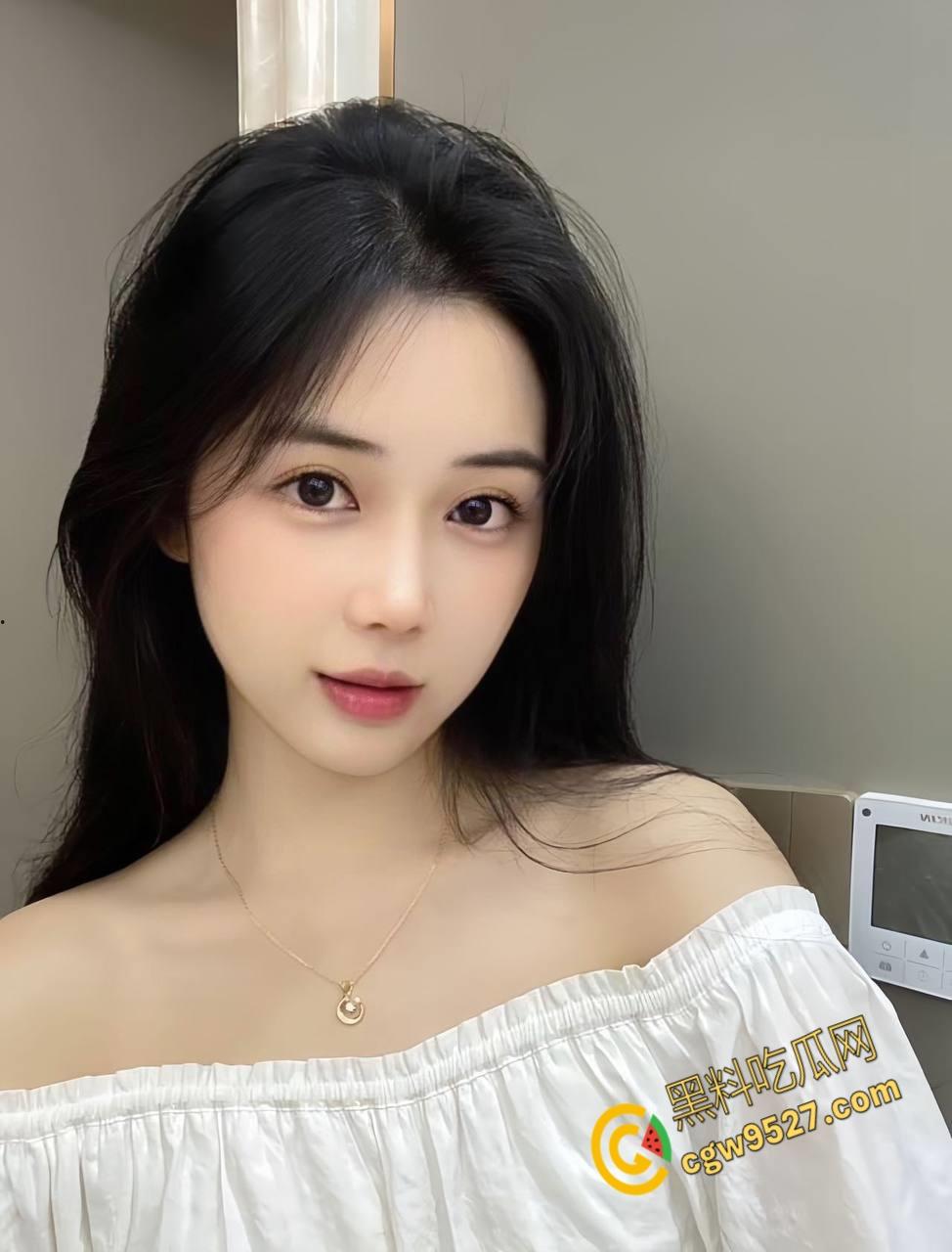 M属性的母狗姐姐正收拾屋子,强推捆绑蒙眼调教,弟弟坚硬肉棒对着肥美翘臀疯狂输出,操得姐姐潮喷不止! 第3张 M属性的母狗姐姐正收拾屋子,强推捆绑蒙眼调教,弟弟坚硬肉棒对着肥美翘臀疯狂输出,操得姐姐潮喷不止! 第3张