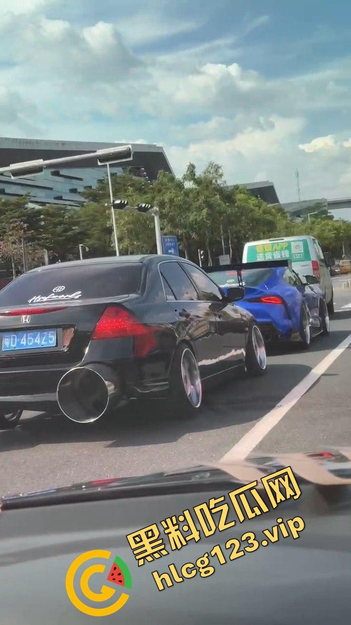广东抖音网红改装车离谱！排气孔大到能塞下一个人，玩得也太过分了吧！  第10张