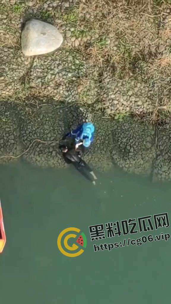 四川南充男子跳水勇救轻生女子 最终女子获救 男子因江水湍急体力不支 丧命于此 现场打捞视频曝光  第5张