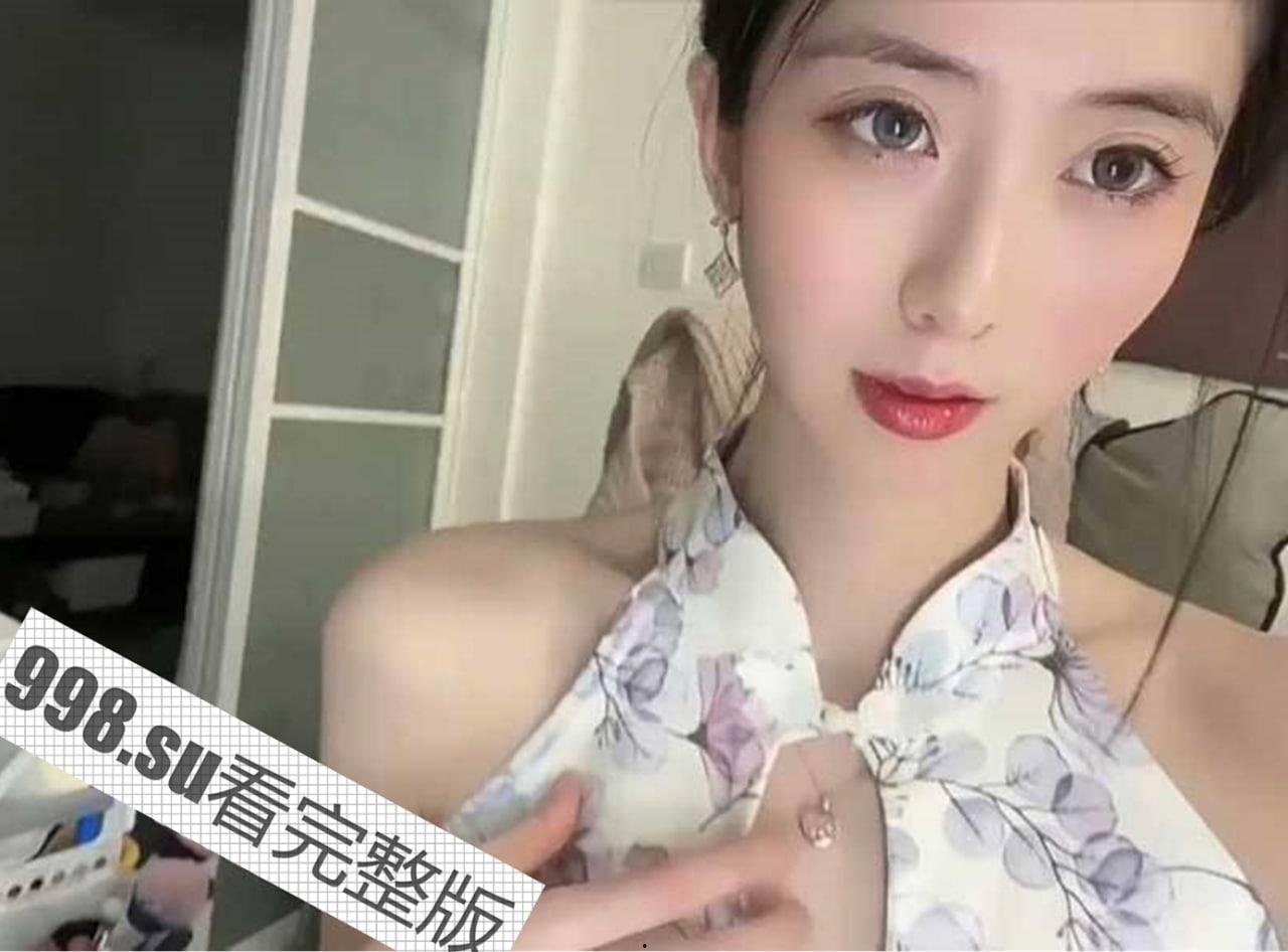 花椒超美女神鱼鱼不甜 屌丝的女神 榜一大哥的精盆！  第3张