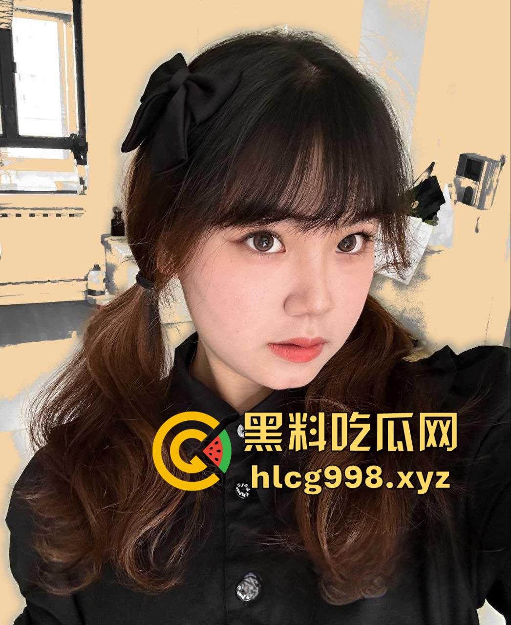 湖南女大学生【孙奥奥】无套内射,娇小身材只为金主敞开骚穴,女神成了圈养工具! 第3张 湖南女大学生【孙奥奥】无套内射,娇小身材只为金主敞开骚穴,女神成了圈养工具! 第3张