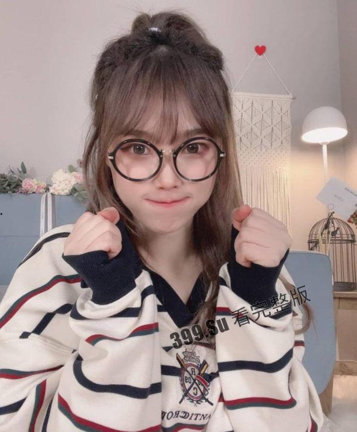 韩国 afreecaTV 做热舞主播网红 #HYOCA 直播热舞 甩奶扣子搬掉露点视频 真奶无疑 很水都跳  第4张