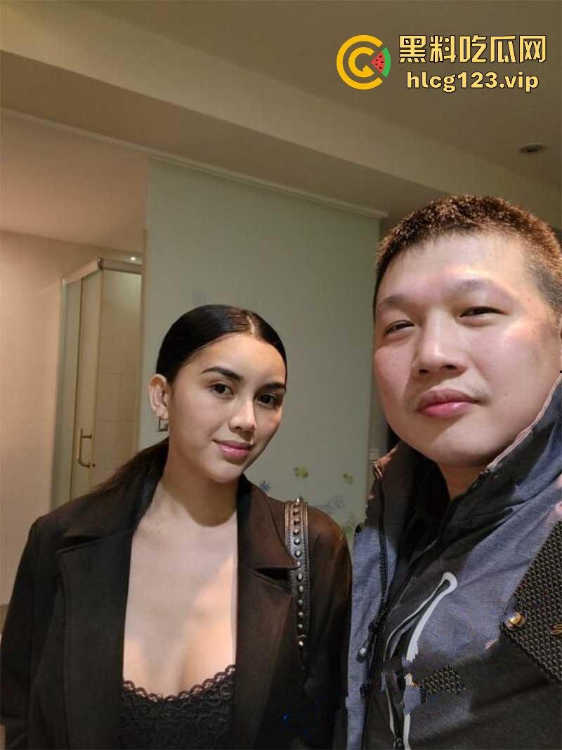 台湾推特网红健身帅哥辉哥，靠叫鸡拍摄贩卖视频，极品女神身材火辣被操得爽翻天！  第2张