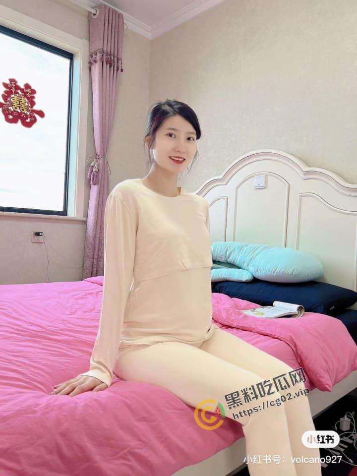 反差婊实锤 西安已婚小少妇私密视频流出 曾给一少 举牌 举牌系列 小红书被网友扒出 孕照大曝光 第4张 反差婊实锤 西安已婚小少妇私密视频流出 曾给一少 举牌 举牌系列 小红书被网友扒出 孕照大曝光 第4张