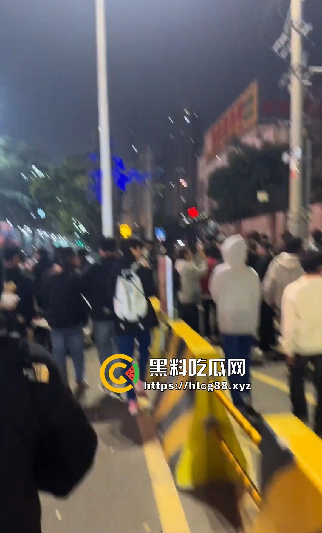 吴川三中一群人渣围殴弱智学生塞嘴逼打飞机，学校还他妈忙着捂嘴护畜生！  第16张