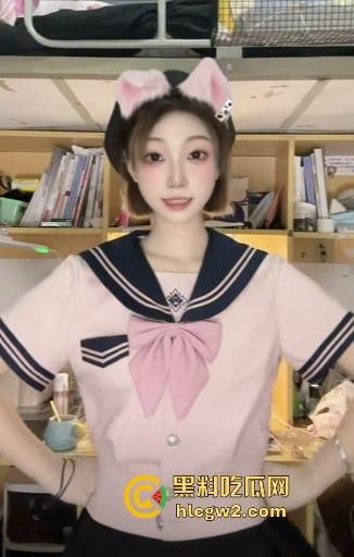 抖音甜妹『丫丫br』大尺度反差 直播间玩盯射调教,甜妹秒变性癖达人,性癖挑战让直播间沸腾不止! 第3张 抖音甜妹『丫丫br』大尺度反差 直播间玩盯射调教,甜妹秒变性癖达人,性癖挑战让直播间沸腾不止! 第3张