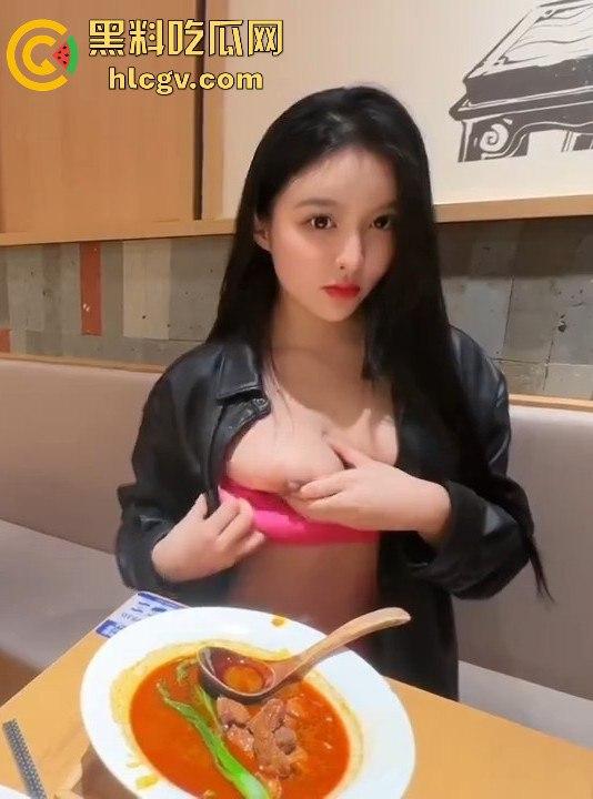 上海高颜值外围女【sweet】白天露出晚上拼床!一份钱挣两份,兄弟们快来品品细糠! 第14张 上海高颜值外围女【sweet】白天露出晚上拼床!一份钱挣两份,兄弟们快来品品细糠! 第14张