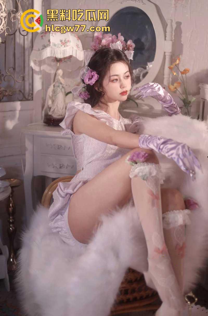 苏州平面模特【张玉颖】恋爱期间跟自己男友玩裸聊视频自慰被渣男分手曝光 颜值超高鲍鱼也是真的很黑！  第4张