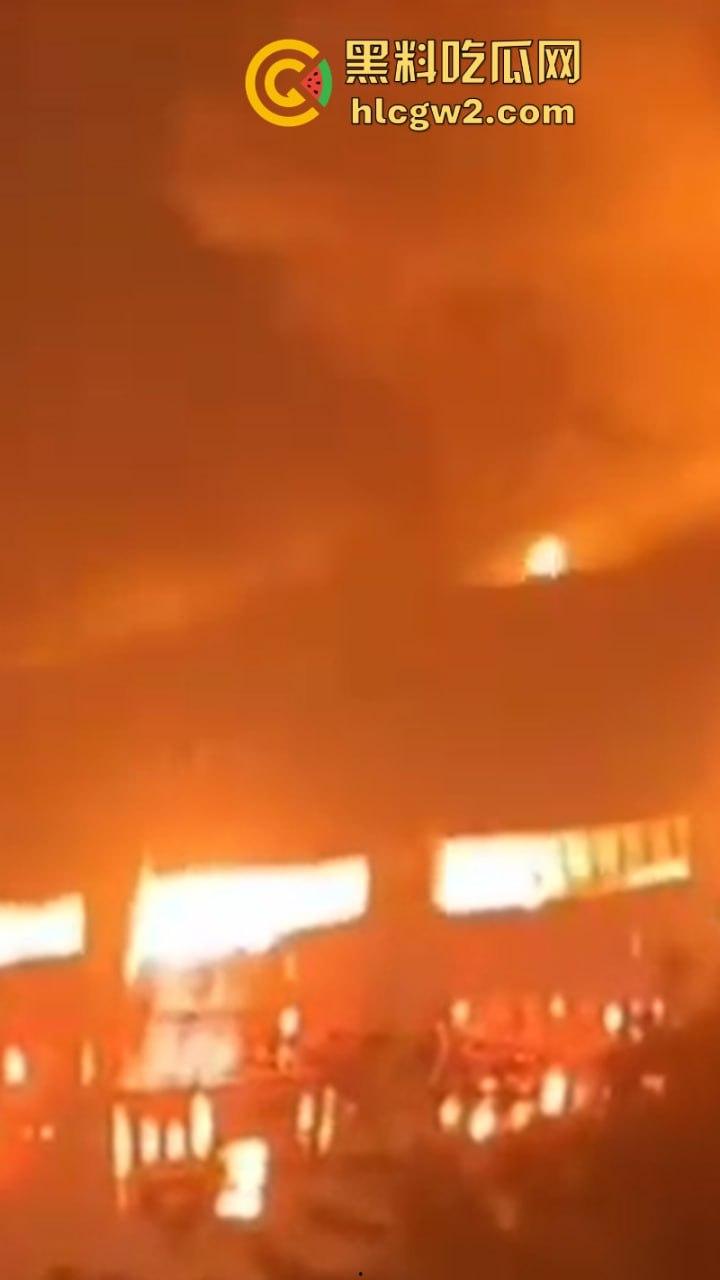 本不富裕的京东雪上加霜!江苏无锡京东自营仓突然失火被烧毁 双11快递滞发 损失惨重 第8张 本不富裕的京东雪上加霜!江苏无锡京东自营仓突然失火被烧毁 双11快递滞发 损失惨重 第8张