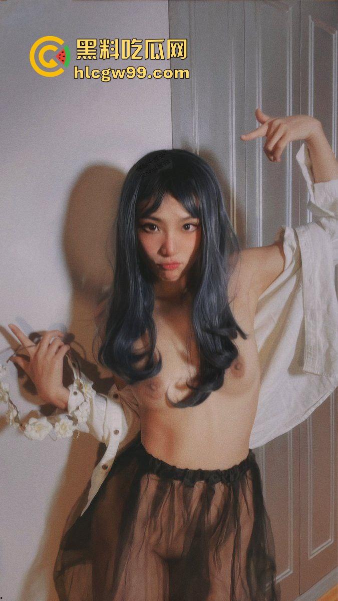 P站亚洲女王『刘悦』大战洋屌男友，开局带闺蜜双龙戏珠，丝足四脚齐上阵乱舞，这待遇堪比帝王级伺候！  第7张