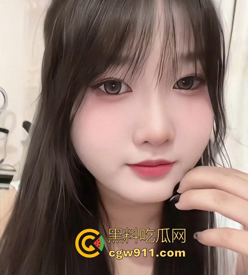 山东骚逼学生妹【卢晓慧】吃鸡视频泄露,湿滑灵活舌头舔弄鸡吧,口技堪比职业女优! 第3张 山东骚逼学生妹【卢晓慧】吃鸡视频泄露,湿滑灵活舌头舔弄鸡吧,口技堪比职业女优! 第3张