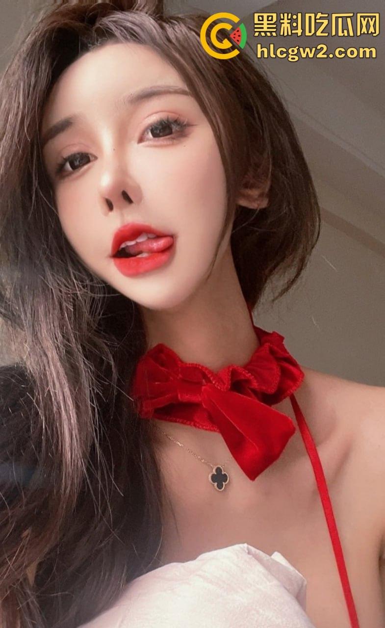 直男慎点！推特174cm高挑女神TS名媛【小草莓】迷晕无知直男体育生，穿小丝袜口爆搞得比真女人还骚！  第9张