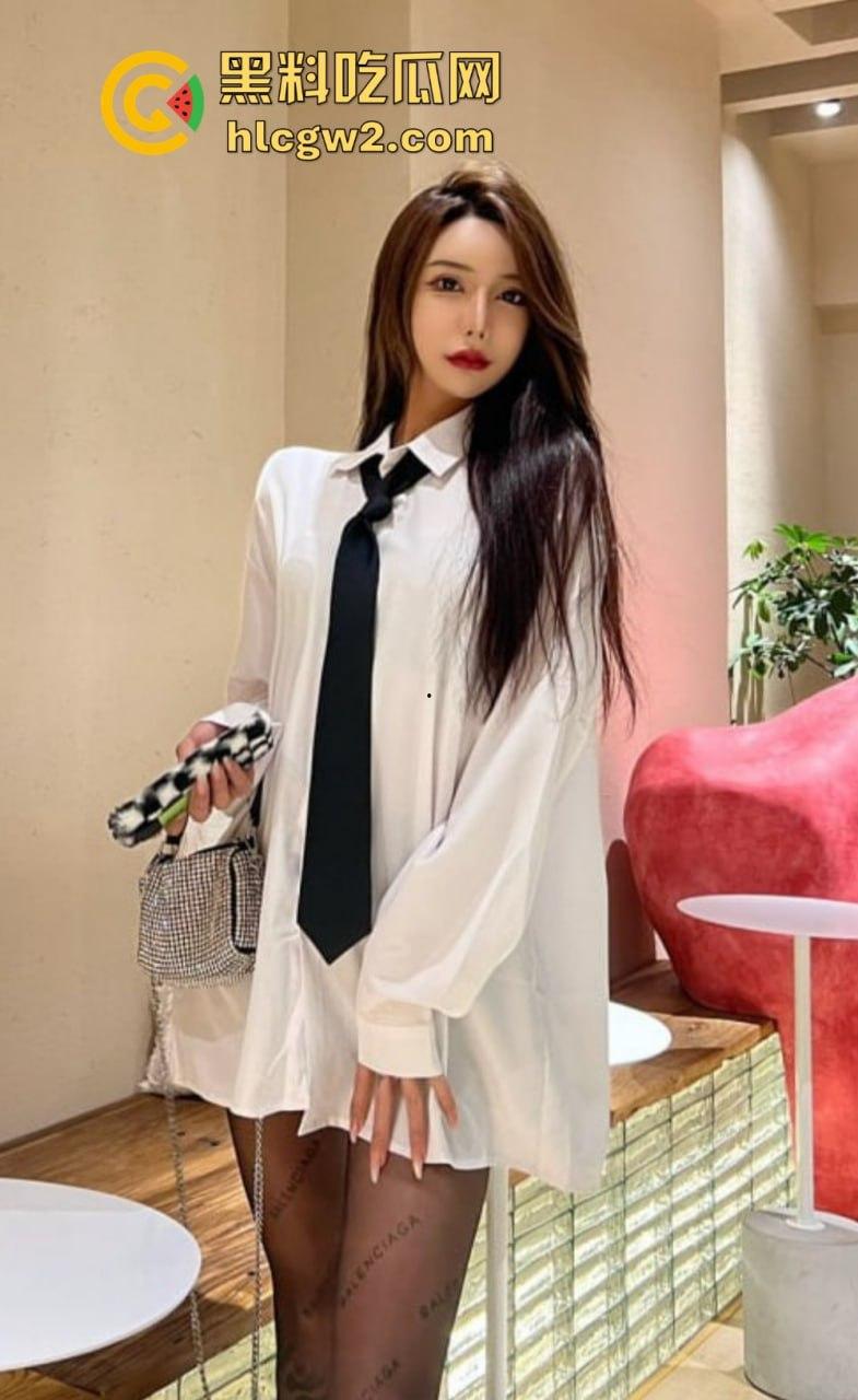 直男慎点！推特174cm高挑女神TS名媛【小草莓】迷晕无知直男体育生，穿小丝袜口爆搞得比真女人还骚！  第15张