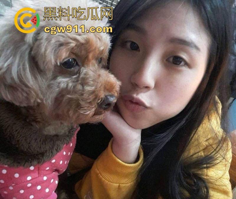 广东巨乳骚妻母狗【李月妍】私密视频分手后曝光，臀浪翻滚间淫水四溅，D杯巨乳骑乘欲望强烈！  第1张