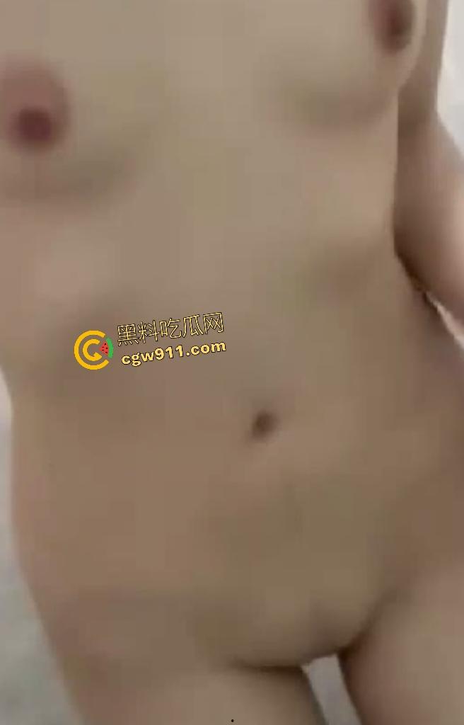 抖音萝莉网红【晗堡包】,线上引流线下卖逼!变人人可操的淫娃,女仆装白虎嫩逼吸大哥精子! 第4张 抖音萝莉网红【晗堡包】,线上引流线下卖逼!变人人可操的淫娃,女仆装白虎嫩逼吸大哥精子! 第4张