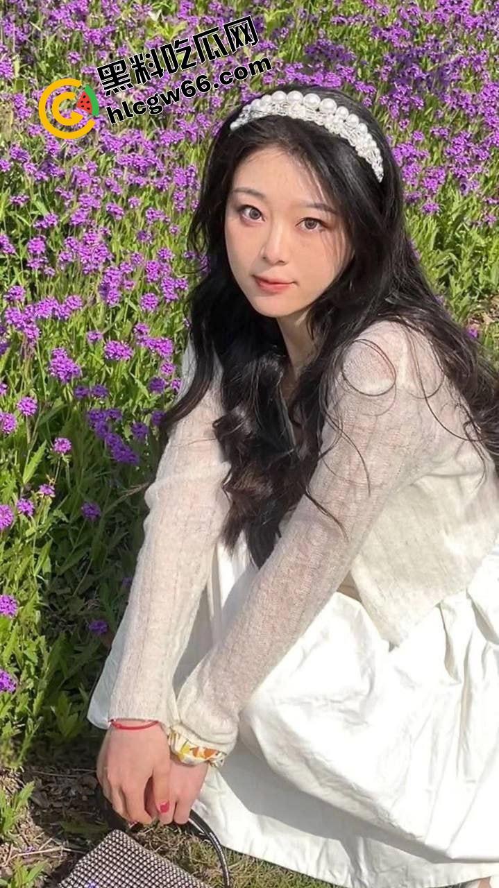 南通【罗佳佳】白天打表格晚上打炮，酒吧勾搭调酒师当场被插烂，被男友发现反手发进国产区！  第8张