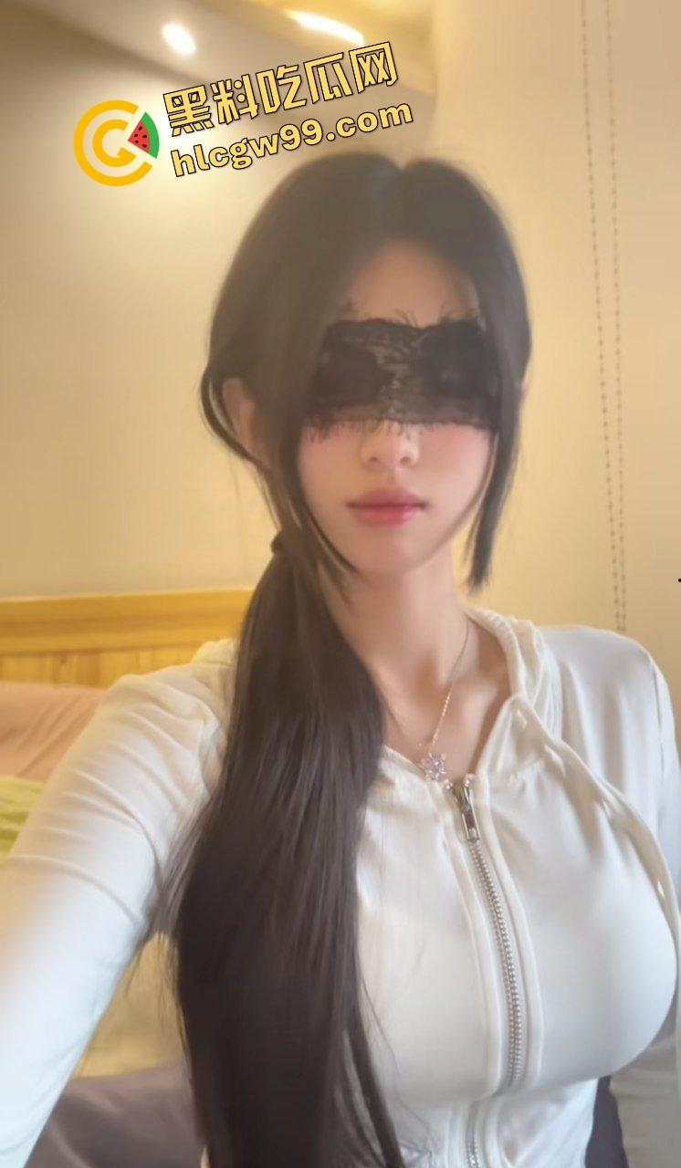 抖音极品御姐超模骚鸡【烨叶】罕见梨形大美奶诱惑至极，解锁蕾丝蒙眼伸舌狂舔肉棒吸蛋！惨遭泄密独家曝光！  第5张