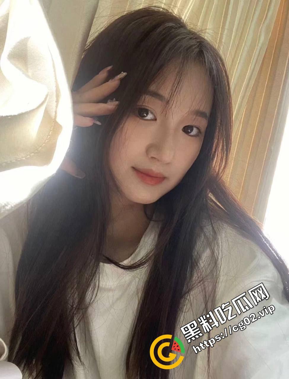 上饶职业技术学院反差婊 张静 偷情约炮被曝光！恋爱期间多次约炮老男人 中间还打过 2 次孩子！  第2张