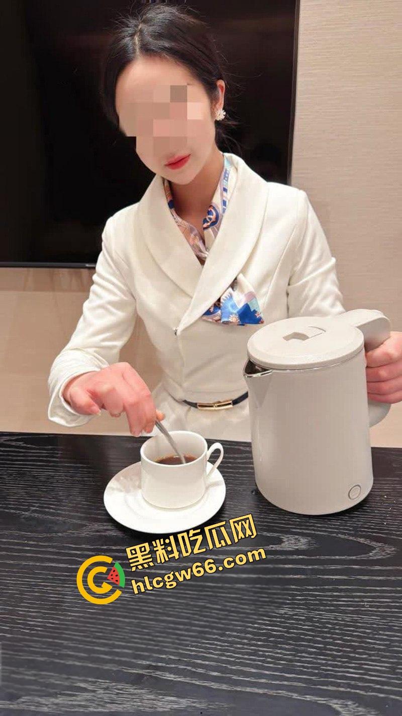 海角乱伦猛神女神节接亲姐下班爆菊狂射,御姐正装掩不住骚魂,嫩后庭喷水操成母狗样! 第5张 海角乱伦猛神女神节接亲姐下班爆菊狂射,御姐正装掩不住骚魂,嫩后庭喷水操成母狗样! 第5张