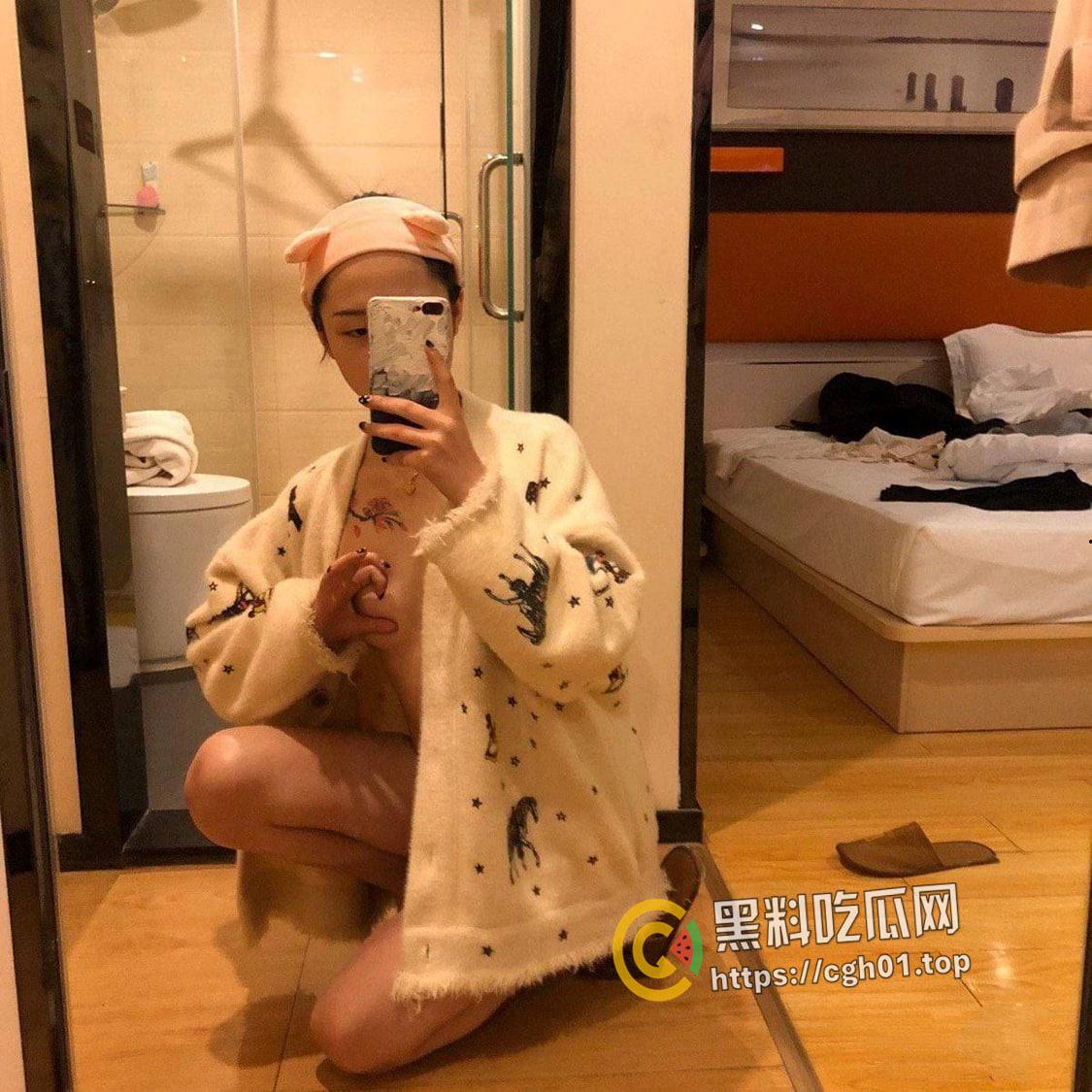 上海富家千金的反差时刻 粉色魅魔纹身下的淫荡娇娃  渣男流出最全整理 第6张