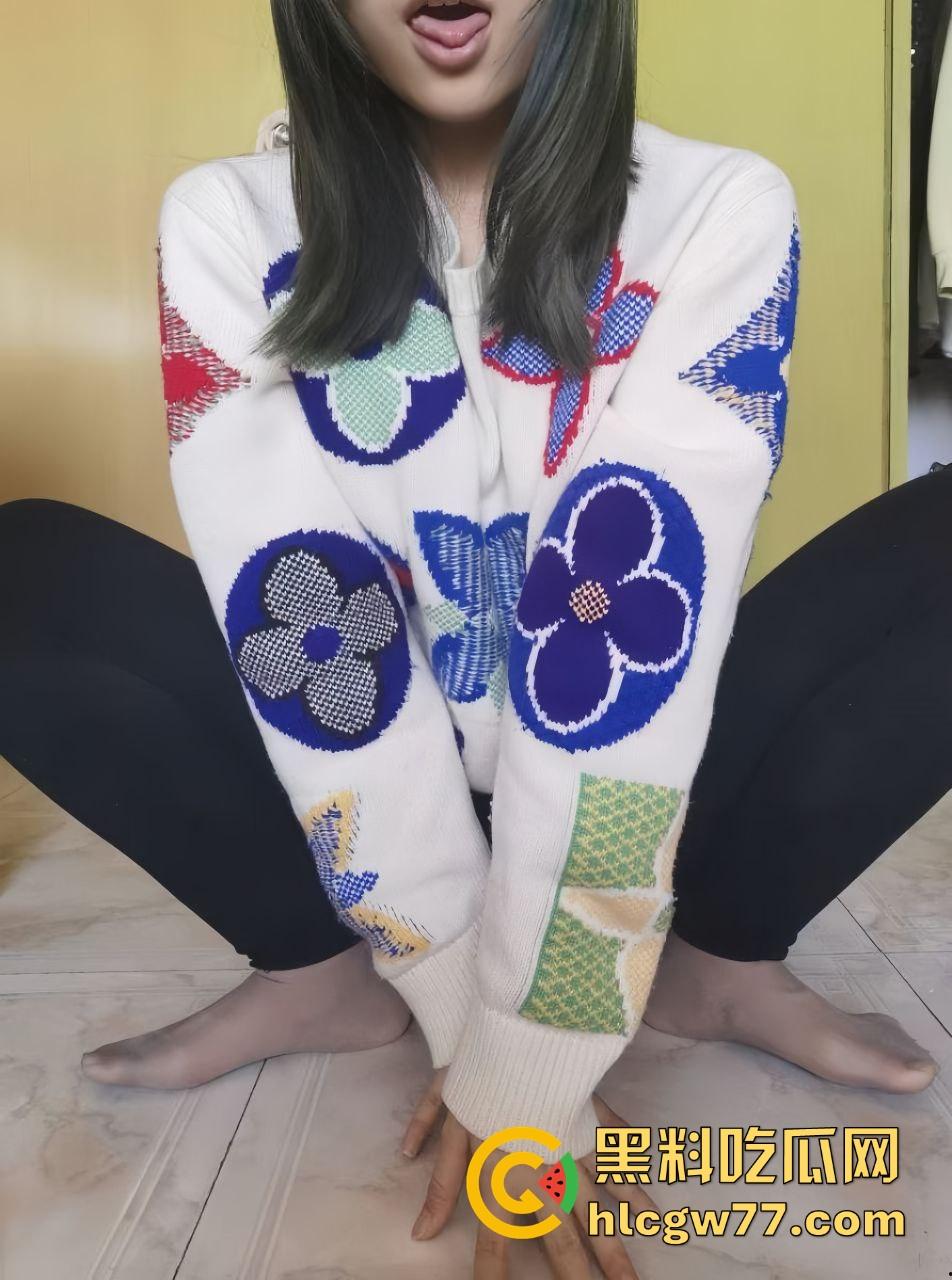 厦门大学大一学妹【魏小小】性爱视频曝光,清纯外表下藏着反差婊本性 虽是大学生但床上技术堪比女优! 第2张 厦门大学大一学妹【魏小小】性爱视频曝光,清纯外表下藏着反差婊本性 虽是大学生但床上技术堪比女优! 第2张