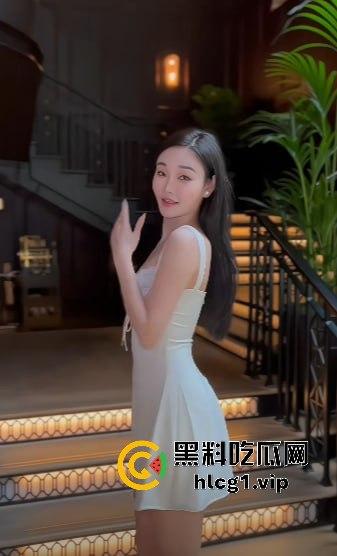 消失的抖音网红『雅典娜』现身柬埔寨金贝会所?传闻成扶手女,视频流出真假难辨! 第7张 消失的抖音网红『雅典娜』现身柬埔寨金贝会所?传闻成扶手女,视频流出真假难辨! 第7张