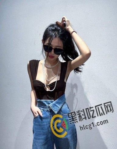 重庆某传媒公司主播 超喜欢上位的反差婊 李娜 被曝光!白浆很多最爱无套内射 真是个极品骚逼啊! 第4张 重庆某传媒公司主播 超喜欢上位的反差婊 李娜 被曝光!白浆很多最爱无套内射 真是个极品骚逼啊! 第4张