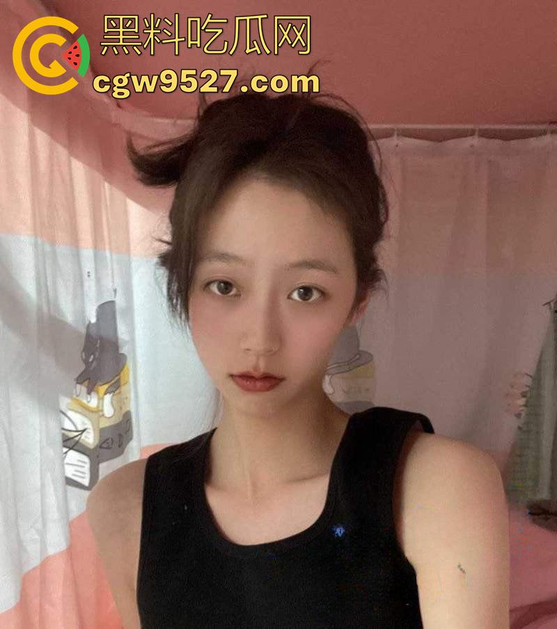 南京师范大学校花【孟钰涵】，清纯颜值御姐身材，被前男友曝光性爱视频，娇嫩身躯被大鸡巴无套爆操！  第1张