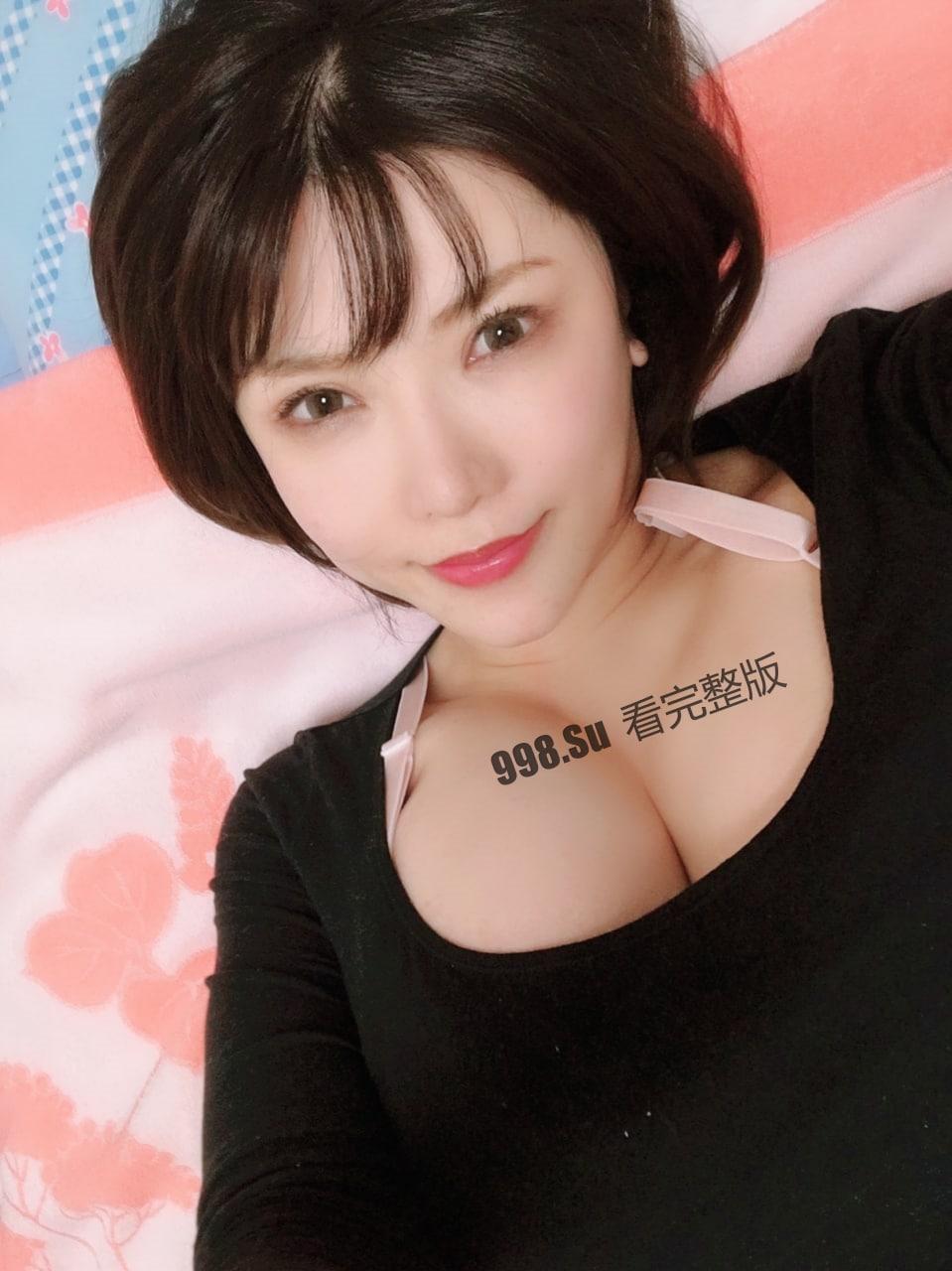 万人在线关注的Onlyfans极品乳神冲田杏梨收费会员私拍  第1张