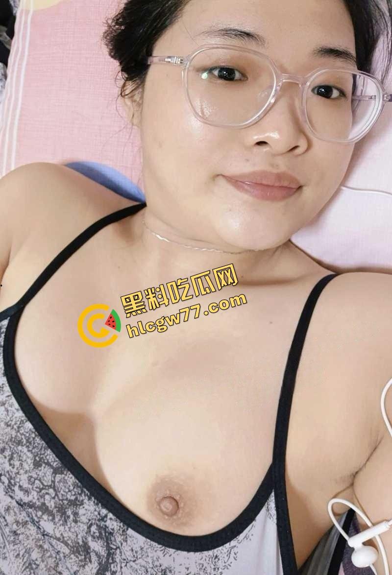 广汽骚女主播【李婉婷】送身不送车？胸照私发撩客,酒店爆干白送B还被挂网爆雷上热搜！  第1张