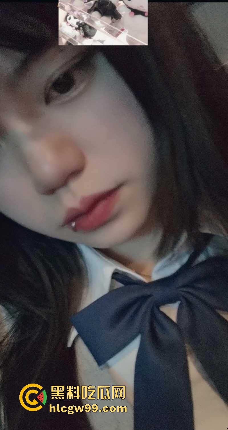 广州医学院反差学妹【陈兰兰】上大学被富二代调教,一个月两万只吃鸡跳肏随叫随到,口交吃鸡被操上瘾! 第1张 广州医学院反差学妹【陈兰兰】上大学被富二代调教,一个月两万只吃鸡跳肏随叫随到,口交吃鸡被操上瘾! 第1张