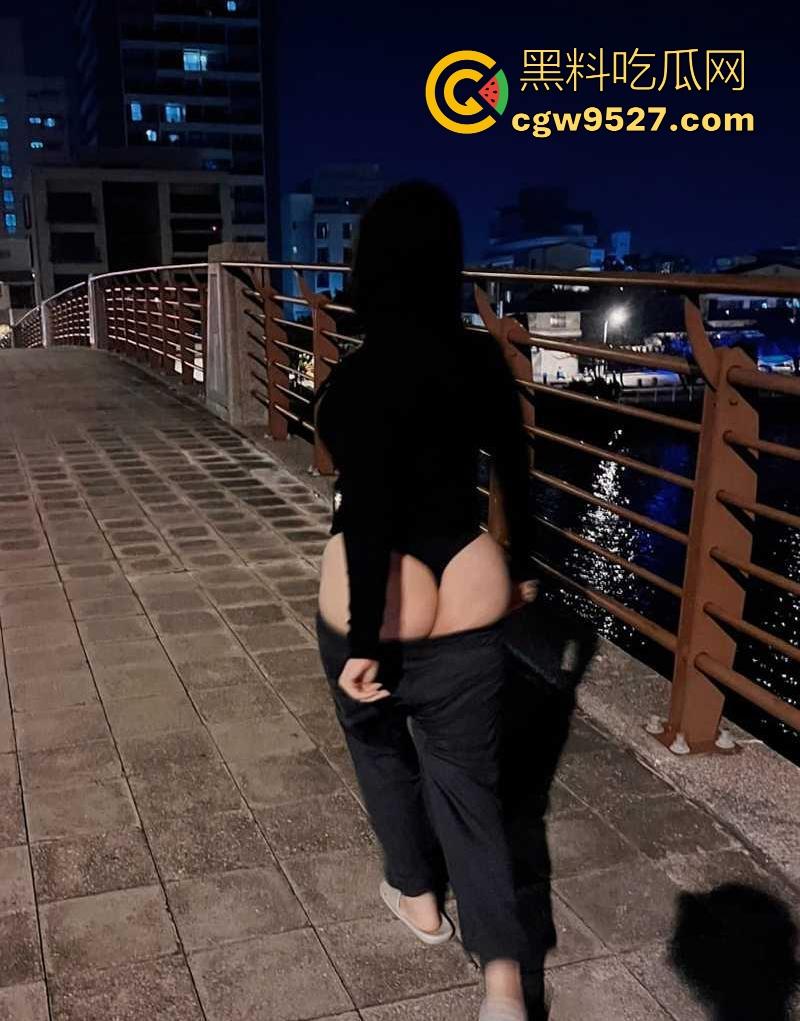 台湾巨乳教练【Viviana】情侣私拍流出！巨乳肥臀性感诱惑，举哑铃被壮硕男友狂操，各种露脸做爱，老会玩了！  第8张