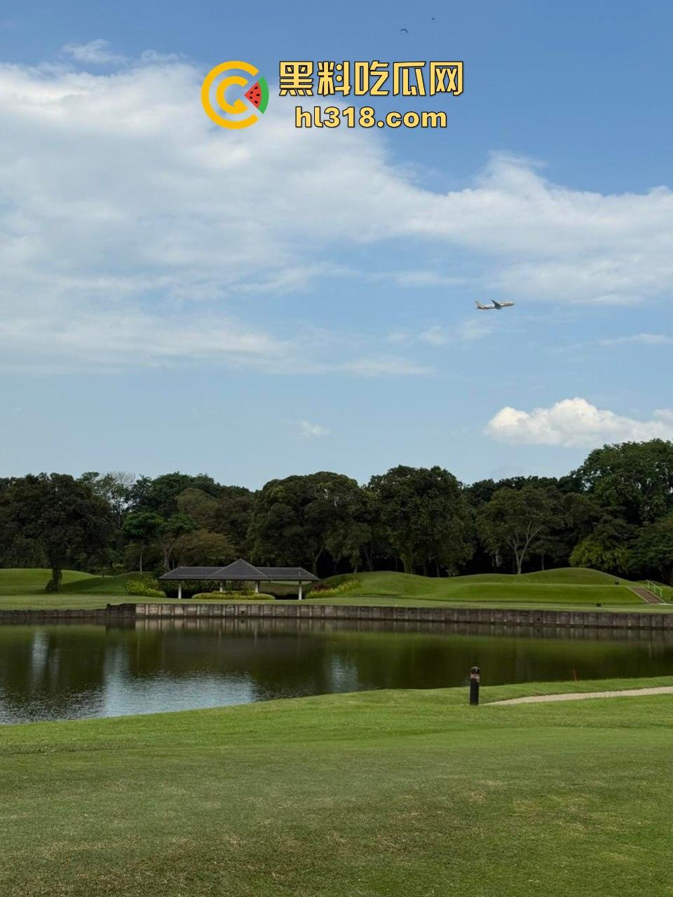 约炮高颜值极品球友，身材高挑性感，床上技术了得，陪完打球还陪睡，真是个尽责的好球友！  第1张