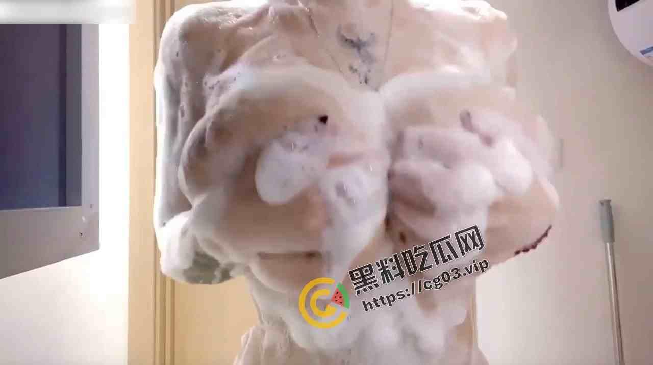 巨乳！大到屏幕都装不下 抖音健身主播【闫老三】私人定制视频流出  第3张