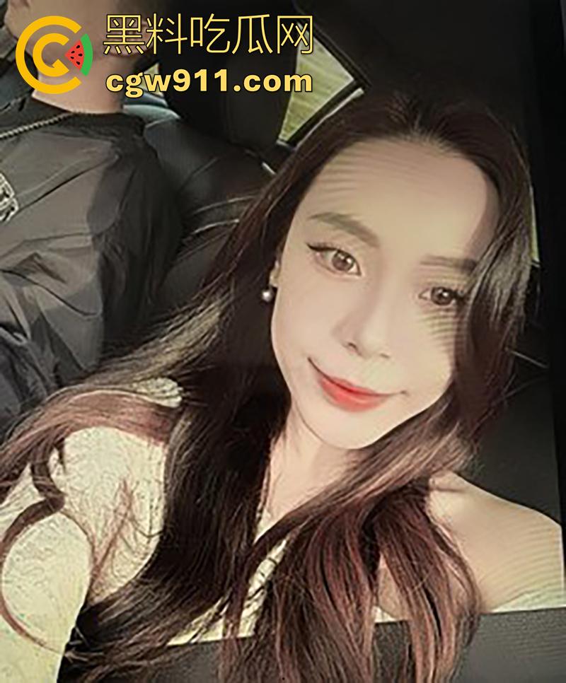 河南许昌风骚人妻【刘莉莉】,婚后背着老公追求性爱刺激,穿情趣制服偷情大屌男,性爱私拍视频被流出! 第3张 河南许昌风骚人妻【刘莉莉】,婚后背着老公追求性爱刺激,穿情趣制服偷情大屌男,性爱私拍视频被流出! 第3张