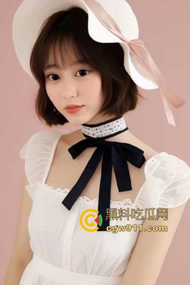 重庆大学高颜值魅魔【邹妤怀】清纯脸庞反差诱惑，全裸私拍挑逗骚浪如母狗，挑逗大鸡巴来塞满骚穴！  第2张