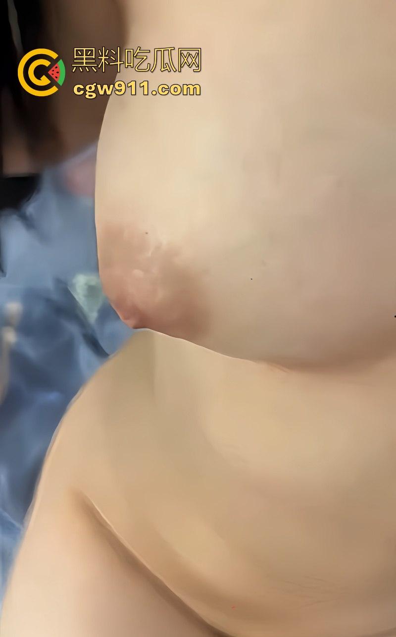 重庆大学高颜值魅魔【邹妤怀】清纯脸庞反差诱惑，全裸私拍挑逗骚浪如母狗，挑逗大鸡巴来塞满骚穴！  第6张