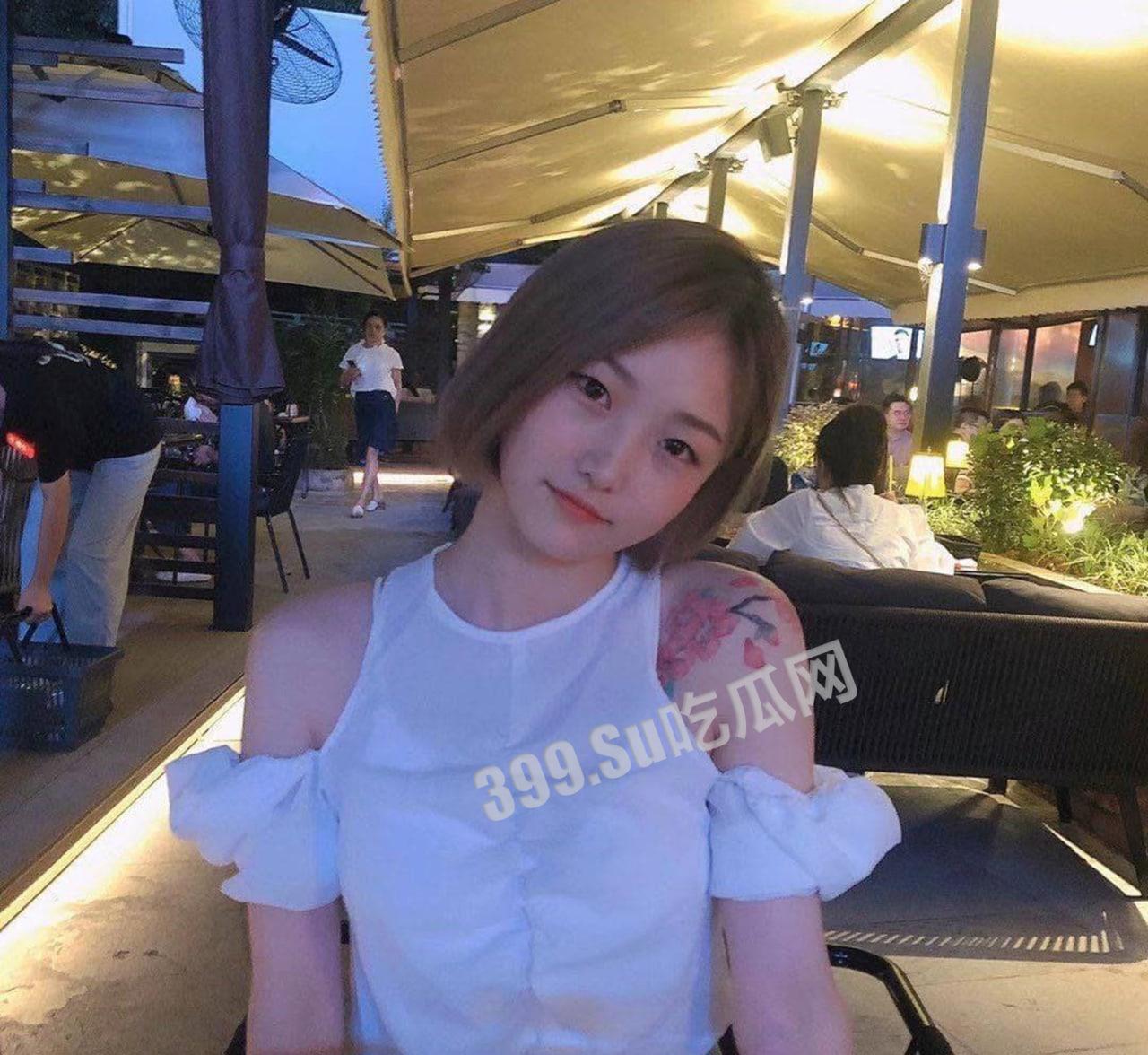 【超精品泄密】上海富家千金遭前任曝光 深喉吃屌淫靡喘息 反差婊听到要肏穴瞬间兴奋  第2张