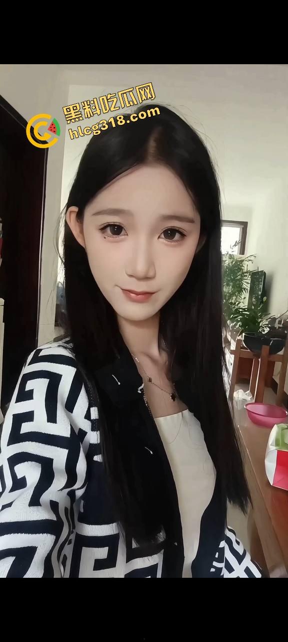 这逼是5V直流还是220V交流？这女人靠电击爽成神经病，去缅北都嫌不够刺激爽到抽搐！  第7张