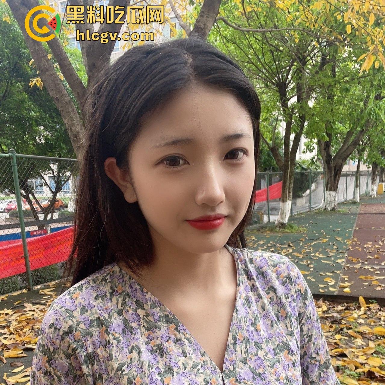 重庆航天职业技术学院班花『黄欣弦』被玩弄调教视频流出！敏感体质高潮痉挛，淫叫不断直呼受不了！  第1张