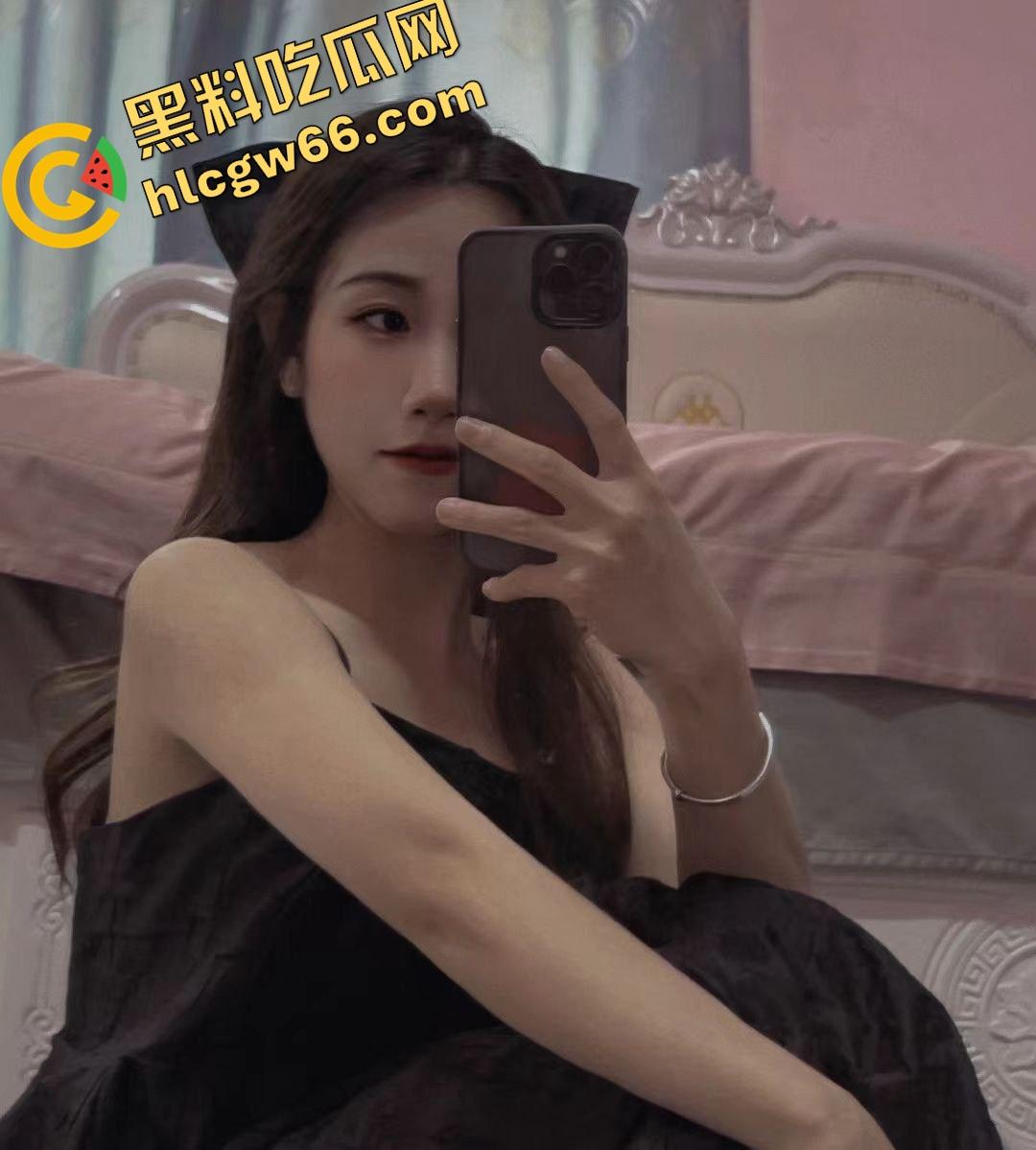 同幼儿园宝妈暗地偷情,表面正经带娃,背地里让我操到崩溃,骚水黏得像蜜一样,全程求内射! 第2张 同幼儿园宝妈暗地偷情,表面正经带娃,背地里让我操到崩溃,骚水黏得像蜜一样,全程求内射! 第2张