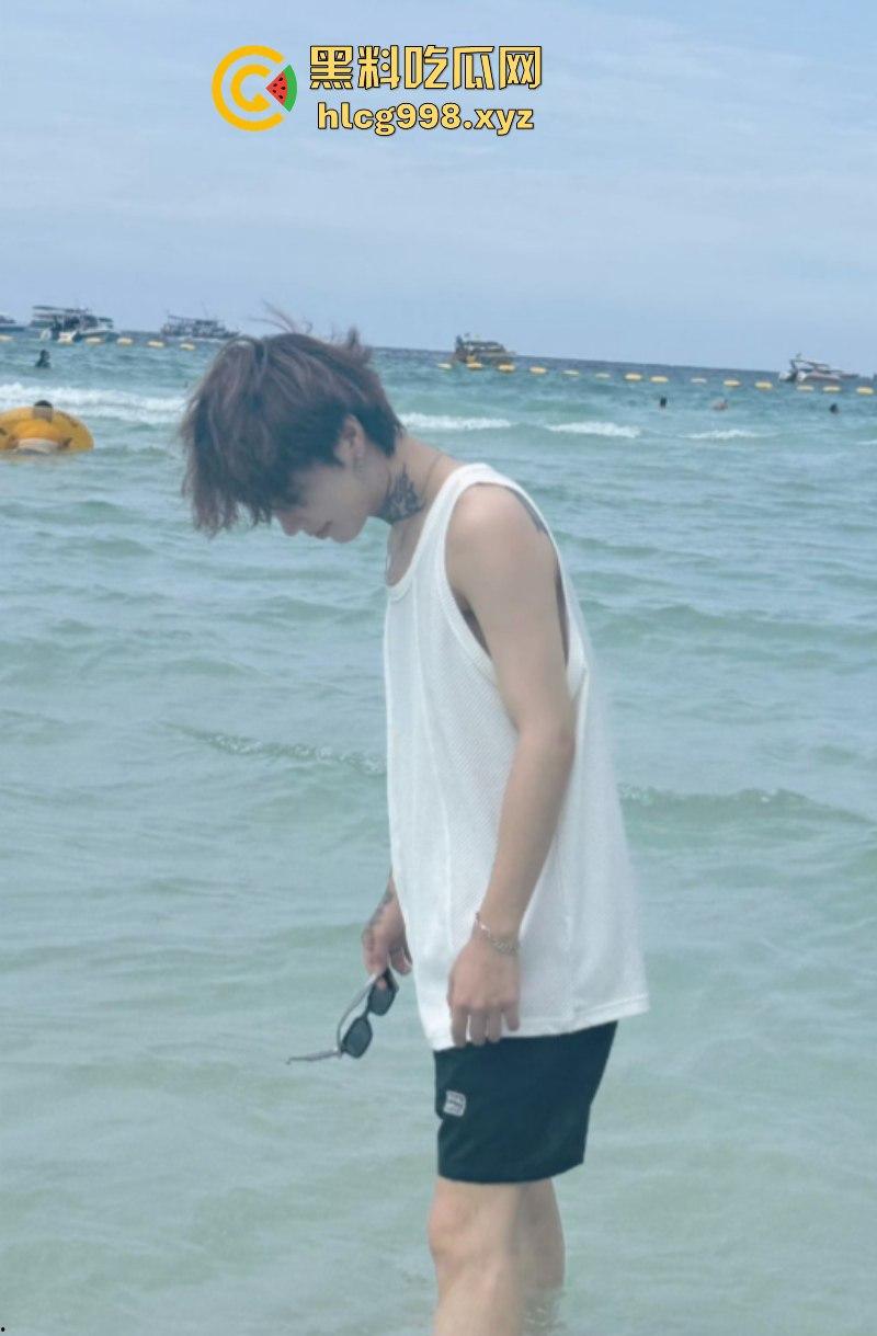 “溜狗呢”吴欣蔓指名道姓要手撕渣男赵珂!今天不痛不痒发一条“喝多了” 第8张 “溜狗呢”吴欣蔓指名道姓要手撕渣男赵珂!今天不痛不痒发一条“喝多了” 第8张